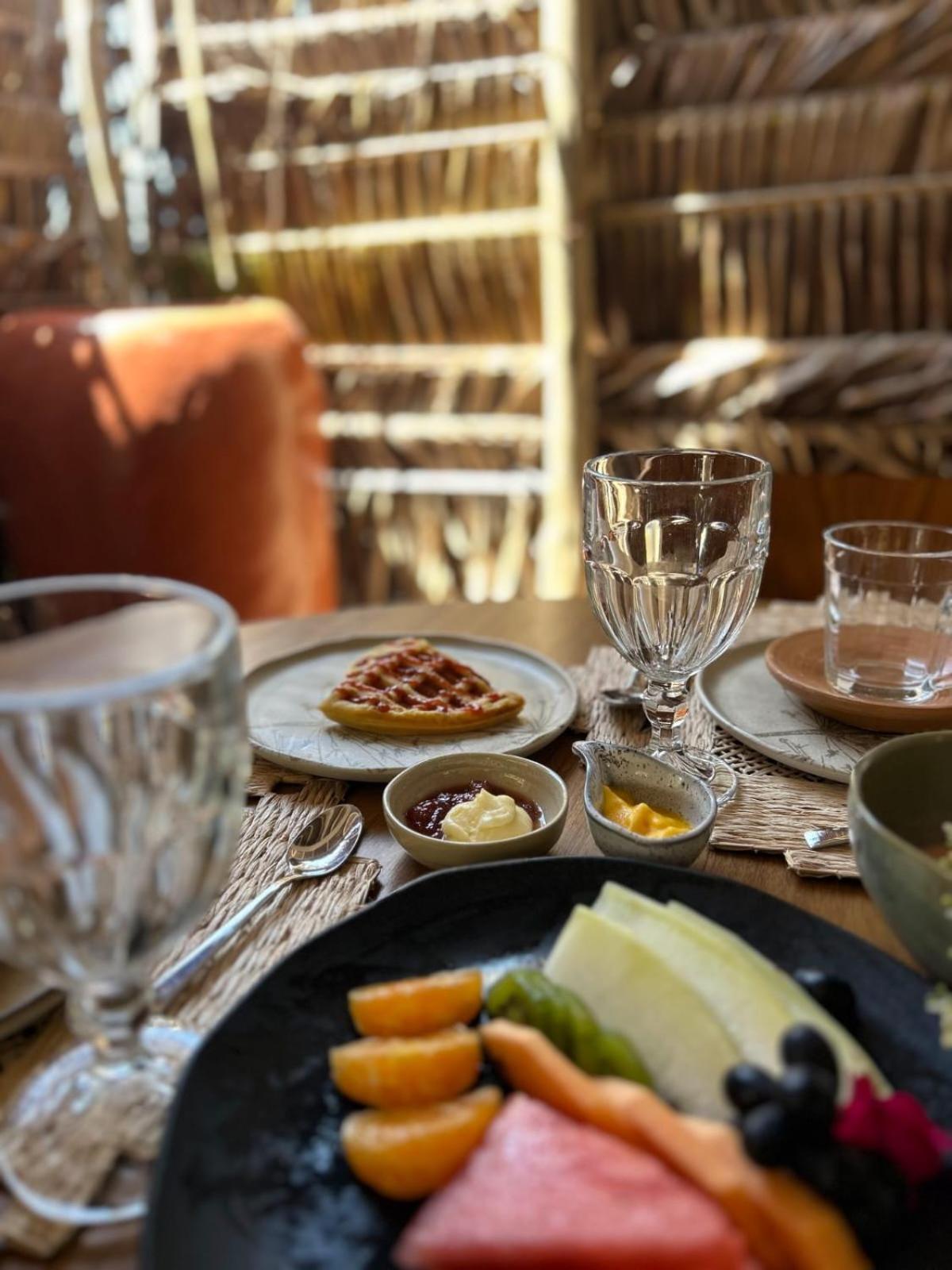 Villa Pantai Boutique Hotel Atins Eksteriør billede